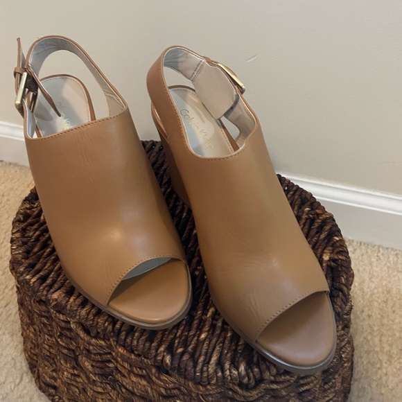 Calvin Klein Almond Sandals - Picture 1 of 3